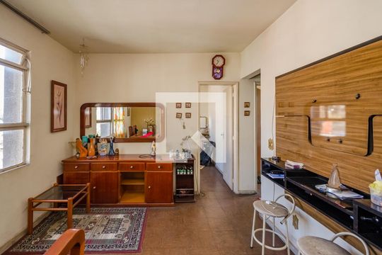 Sala de apartamento à venda com 2 quartos, 99m² em Conjunto Califórnia, Belo Horizonte