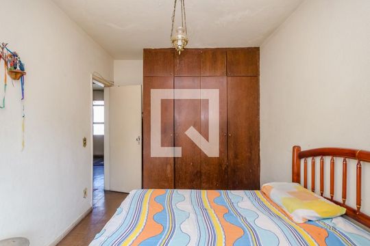 Quarto 1 de apartamento à venda com 2 quartos, 99m² em Conjunto Califórnia, Belo Horizonte