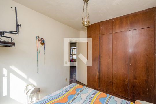 Quarto 1 de apartamento à venda com 2 quartos, 99m² em Conjunto Califórnia, Belo Horizonte