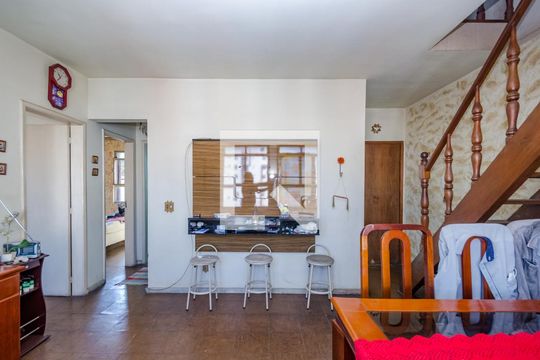 Sala de apartamento à venda com 2 quartos, 99m² em Conjunto Califórnia, Belo Horizonte