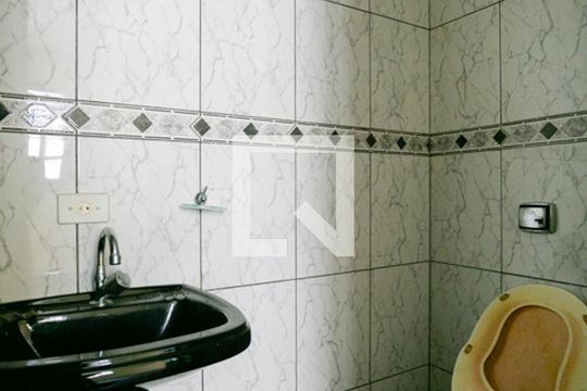 Lavabo de casa para alugar com 2 quartos, 250m² em Jardim do Colégio (zona Norte), São Paulo