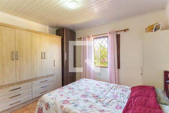 Casa 1 / Quarto 1 de casa à venda com 4 quartos, 300m² em Feitoria, São Leopoldo