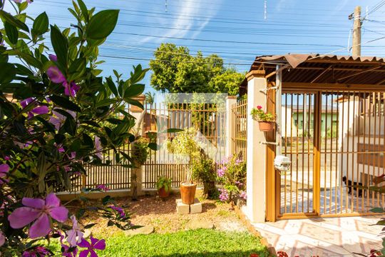 Casa 1 / Vista da  Sala de casa à venda com 4 quartos, 300m² em Feitoria, São Leopoldo