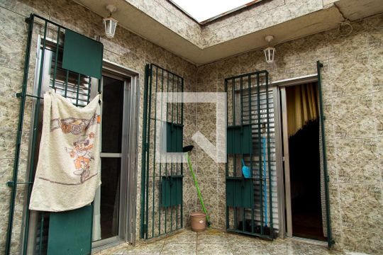 Varanda do Quarto 3 de casa à venda com 5 quartos, 300m² em Jardim Oriental, São Paulo