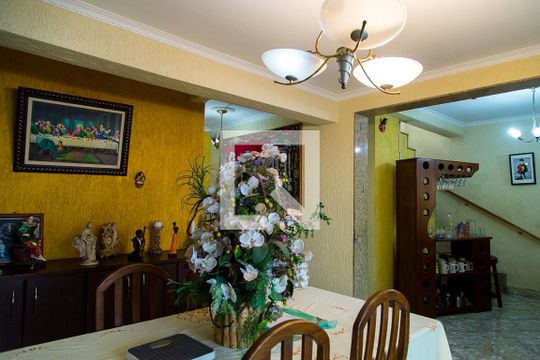 Sala 2 de casa à venda com 5 quartos, 300m² em Jardim Oriental, São Paulo