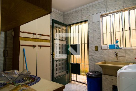 Área de Serviço de casa à venda com 5 quartos, 300m² em Jardim Oriental, São Paulo