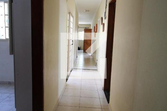 Corredor de casa à venda com 4 quartos, 154m² em Jardim Myrian Moreira da Costa, Campinas
