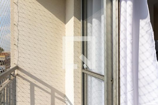 Varanda de apartamento à venda com 2 quartos, 56m² em Vila Liviero, São Paulo