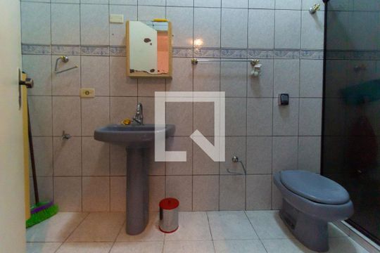 Banheiro Social de casa à venda com 2 quartos, 118m² em Tatuapé, São Paulo