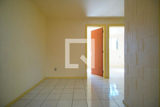 Apartamento à venda com 2 quartos, 37m² em Rubem Berta, Porto Alegre