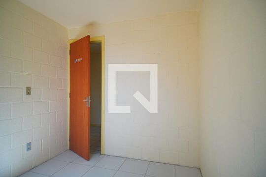 Quarto 1 de apartamento à venda com 2 quartos, 37m² em Rubem Berta, Porto Alegre
