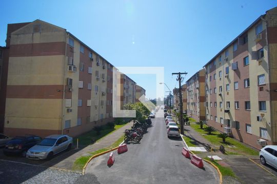 Quarto 1 de apartamento à venda com 2 quartos, 37m² em Rubem Berta, Porto Alegre