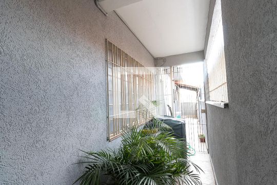 Lavanderia de casa à venda com 3 quartos, 170m² em Vila Nhocune, São Paulo
