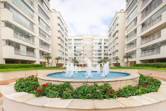 Fachada de apartamento à venda com 2 quartos, 75m² em Jaguaré, São Paulo