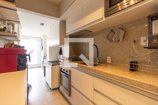 Cozinha de apartamento à venda com 2 quartos, 75m² em Jaguaré, São Paulo