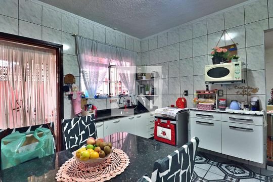Cozinha de casa à venda com 2 quartos, 120m² em Parque Erasmo Assunção, Santo André
