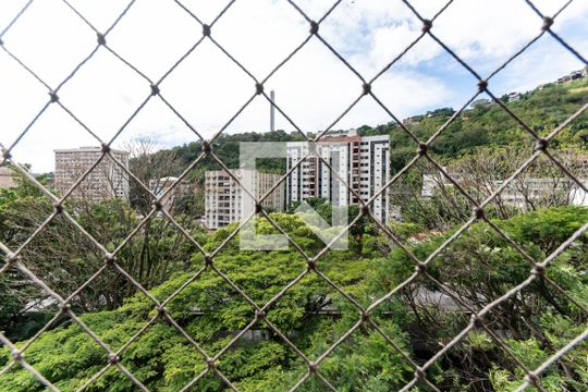 Vista Quarto 2 de apartamento para alugar com 2 quartos, 60m² em Rio Comprido, Rio de Janeiro