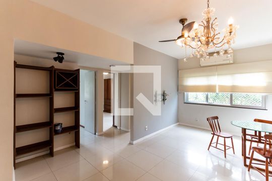 Apartamento para alugar com 2 quartos, 60m² em Rio Comprido, Rio de Janeiro