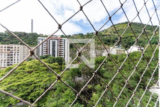 Vista Sala de apartamento para alugar com 2 quartos, 60m² em Rio Comprido, Rio de Janeiro