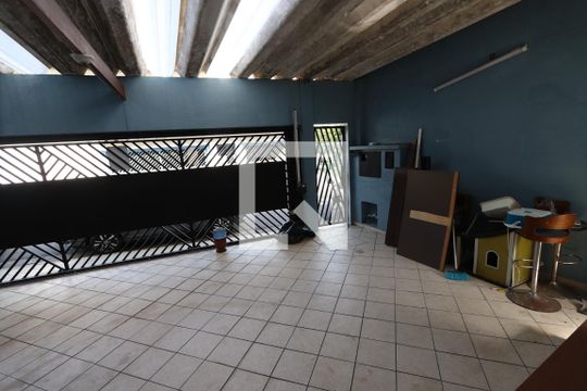 Garagem de casa para alugar com 4 quartos, 150m² em Vila Bela, São Paulo