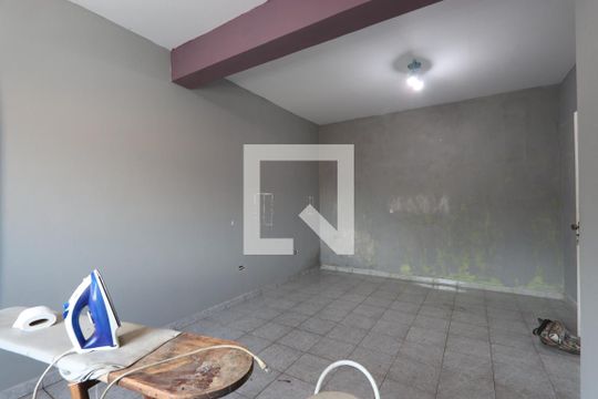 Quarto 1 de casa para alugar com 4 quartos, 150m² em Vila Bela, São Paulo
