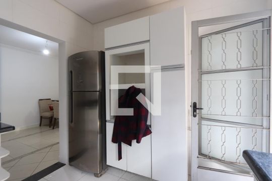 Cozinha de casa para alugar com 4 quartos, 150m² em Vila Bela, São Paulo