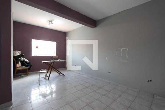 Quarto 1 de casa para alugar com 4 quartos, 150m² em Vila Bela, São Paulo