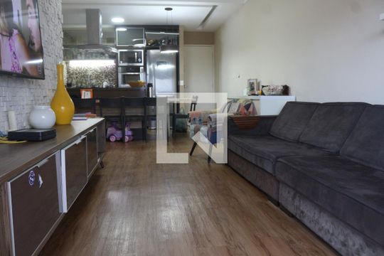 Sala de apartamento para alugar com 3 quartos, 86m² em Centro, São Vicente