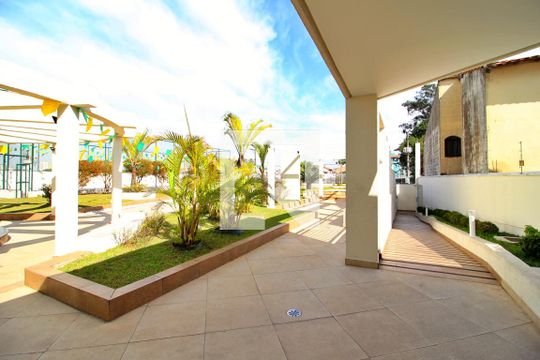 Área comum de apartamento para alugar com 3 quartos, 72m² em Parque Jaçatuba, Santo André