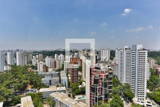 varanda / vista de kitnet/studio para alugar com 1 quarto, 35m² em Real Parque, São Paulo
