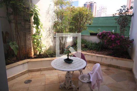 Jardim de casa à venda com 6 quartos, 480m² em Santana, São Paulo