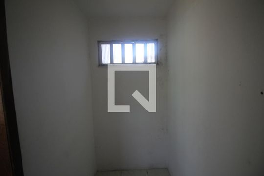 Closet do quarto 1 de casa para alugar com 3 quartos, 130m² em Paraíso, São Gonçalo