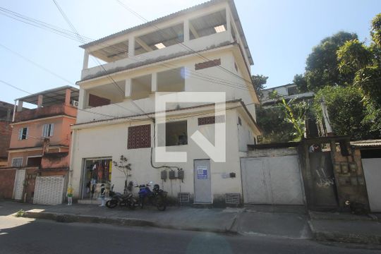 Fachada de casa para alugar com 2 quartos, 220m² em Mutuá, São Gonçalo