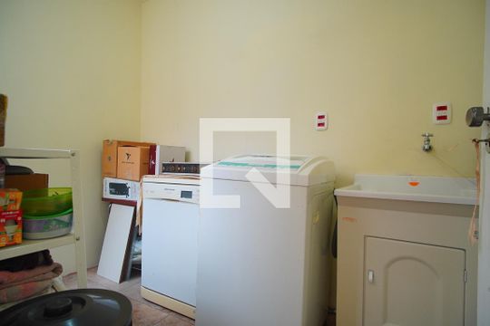 Quarto  de Serviço  de apartamento à venda com 3 quartos, 87m² em Rio Branco, Porto Alegre