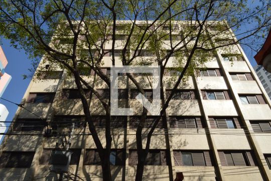 Fachada de kitnet/studio para alugar com 1 quarto, 25m² em Liberdade, São Paulo