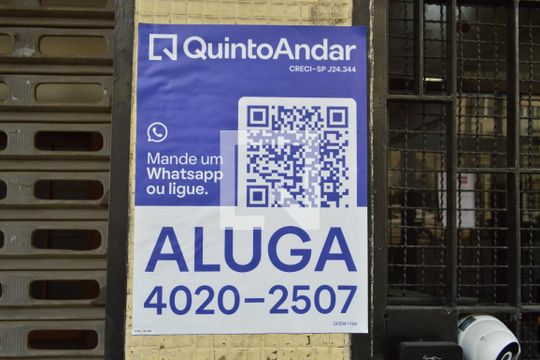 Plaquinha de kitnet/studio para alugar com 1 quarto, 25m² em Liberdade, São Paulo