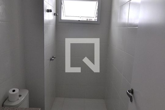 Banheiro da Suite de apartamento à venda com 2 quartos, 79m² em Barra da Tijuca, Rio de Janeiro
