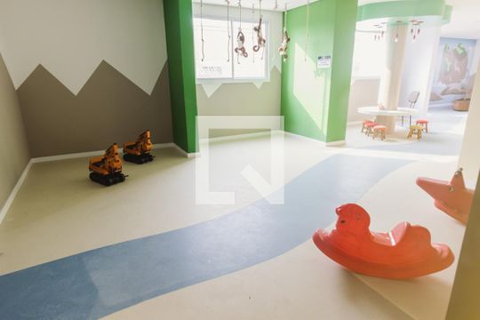 Brinquedoteca de apartamento para alugar com 1 quarto, 29m² em Parque Industrial Tomas Edson, São Paulo