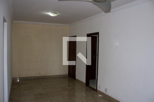 Apartamento para alugar com 3 quartos, 67m² em Todos Os Santos, Rio de Janeiro