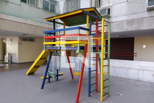Apartamento para alugar com 3 quartos, 67m² em Todos Os Santos, Rio de Janeiro