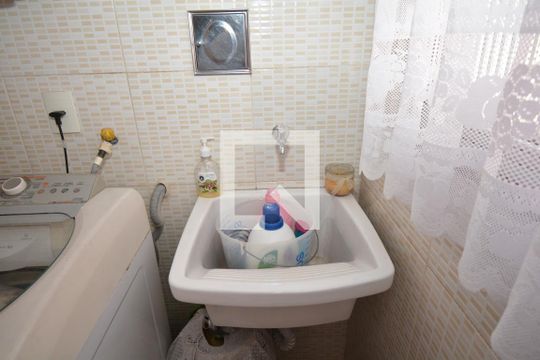 Área de Serviço de apartamento à venda com 3 quartos, 75m² em Braz de Pina, Rio de Janeiro