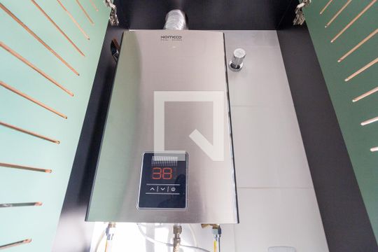 Cozinha de apartamento à venda com 2 quartos, 61m² em Continental, Osasco