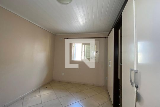 Quarto 1  de casa à venda com 2 quartos, 90m² em Santos Dumont, São Leopoldo
