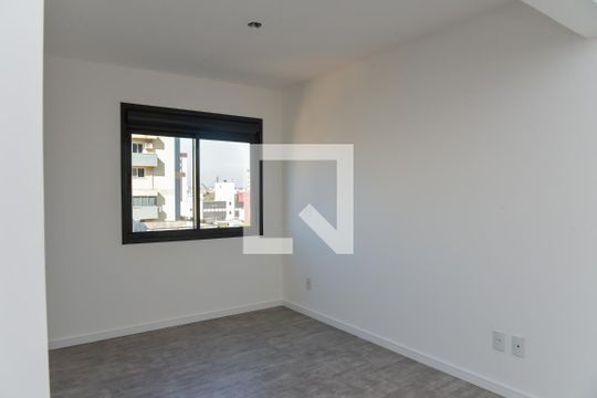 Suíte de apartamento para alugar com 2 quartos, 66m² em Rio Branco, Porto Alegre