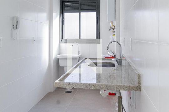 Cozinha de apartamento à venda com 2 quartos, 67m² em Rio Branco, Porto Alegre