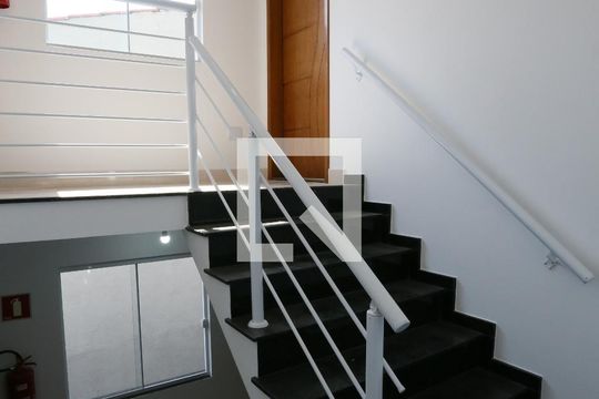 Hall de Entrada de apartamento para alugar com 2 quartos, 37m² em Vila Libanesa, São Paulo