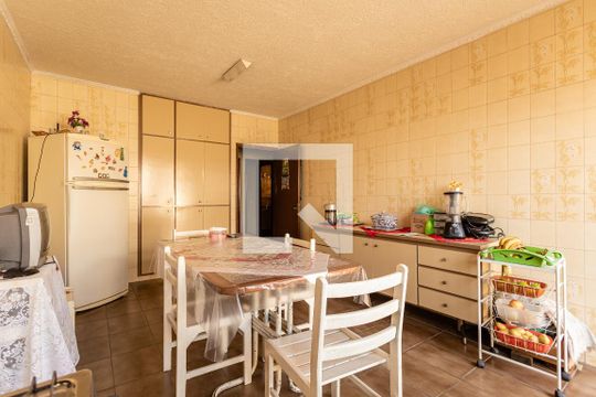 Cozinha de casa à venda com 3 quartos, 300m² em Cidade Líder, São Paulo