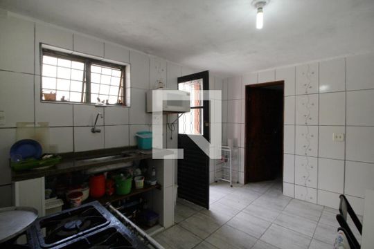 Cozinha Fundos de casa para alugar com 3 quartos, 206m² em Jardim Guaiba, Sorocaba