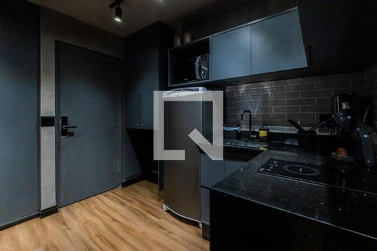 Cozinha de apartamento à venda com 1 quarto, 26m² em Cerqueira César, São Paulo