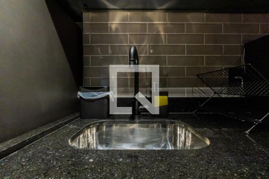 Cozinha de apartamento à venda com 1 quarto, 26m² em Cerqueira César, São Paulo